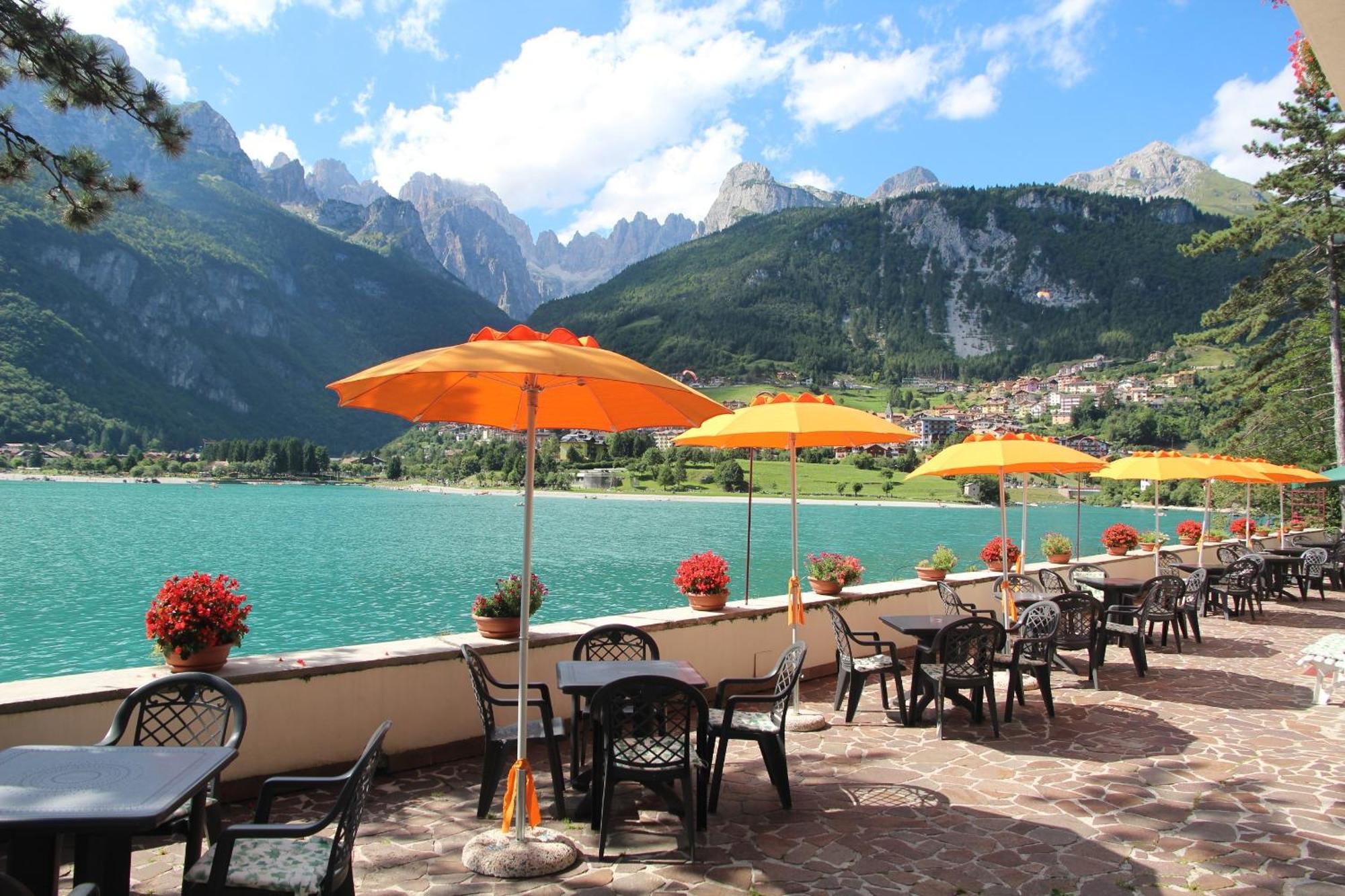 Lago Park Hotel Мольвено Екстер'єр фото