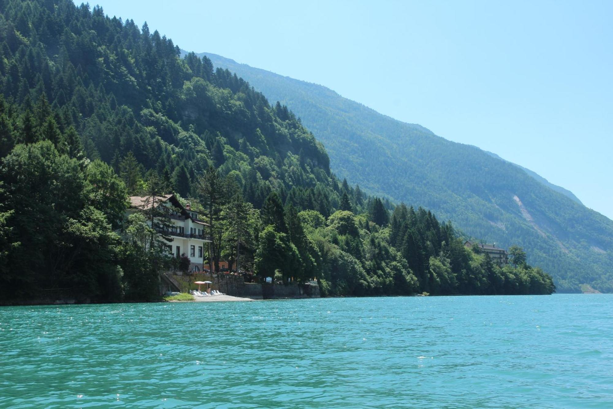 Lago Park Hotel Мольвено Екстер'єр фото