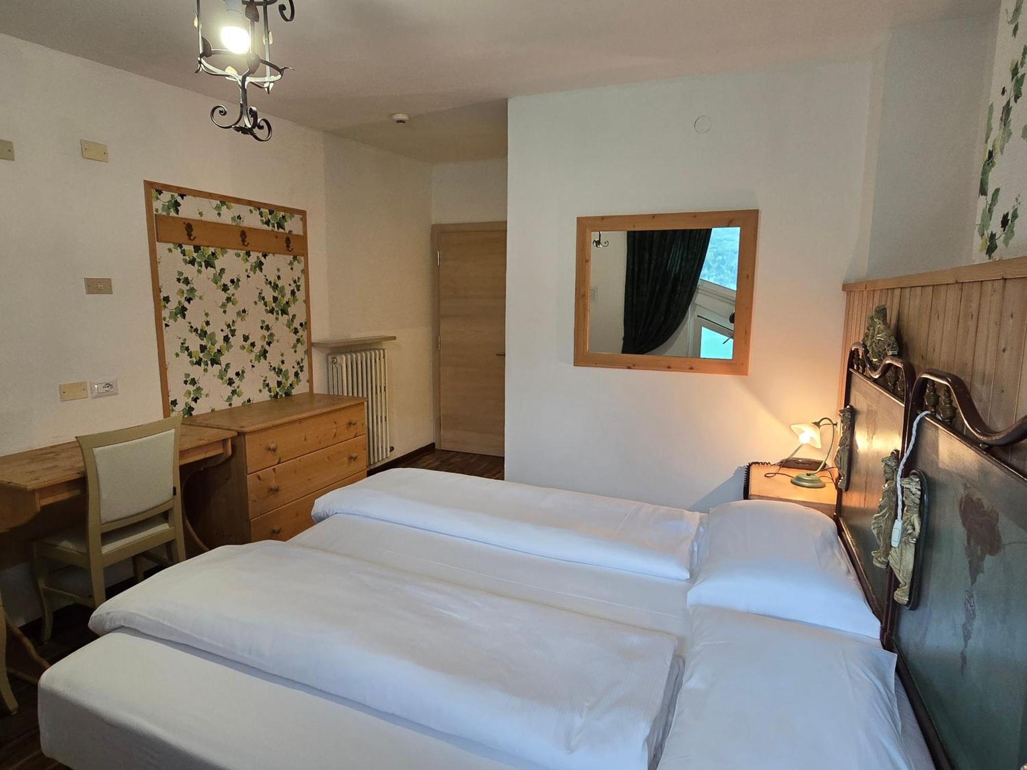 Lago Park Hotel Мольвено Екстер'єр фото
