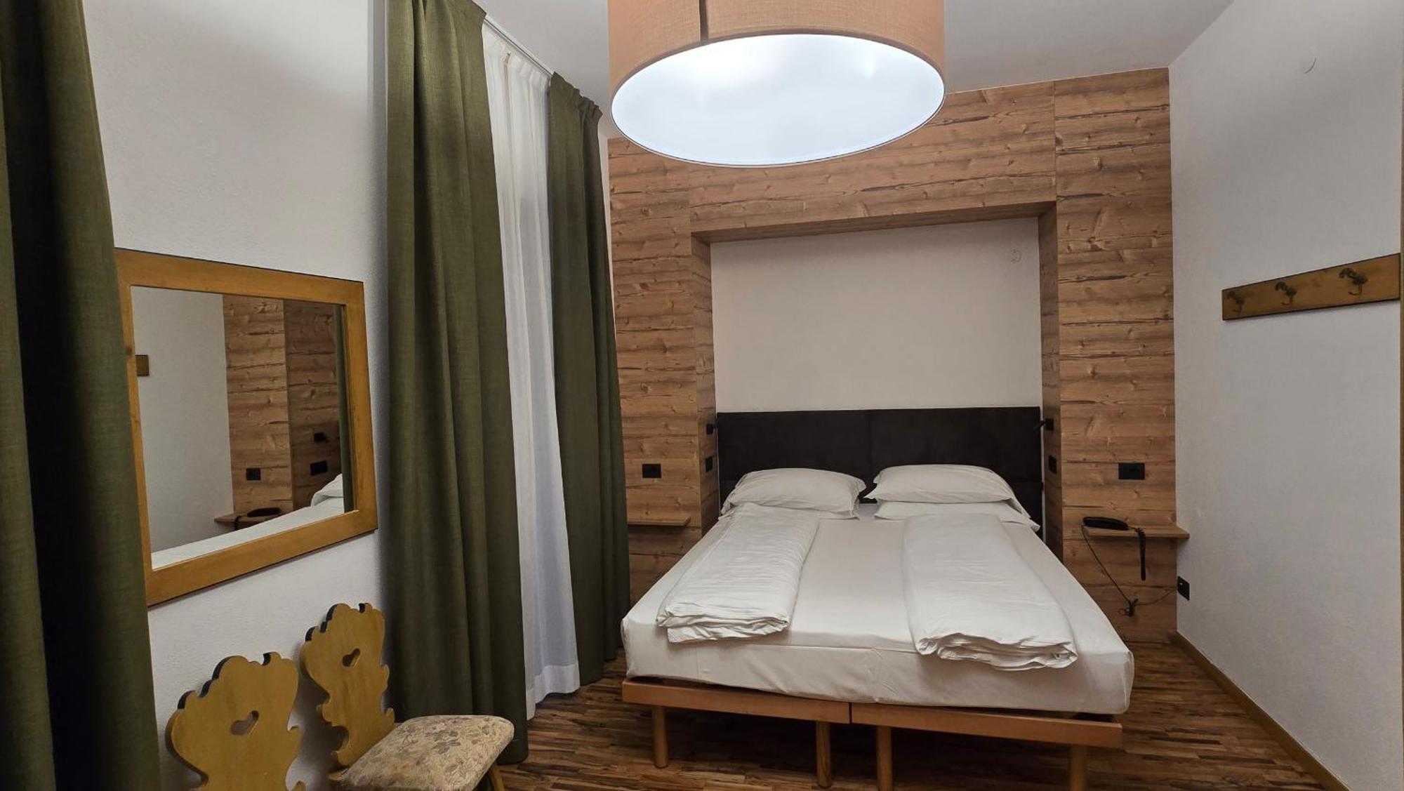Lago Park Hotel Мольвено Екстер'єр фото