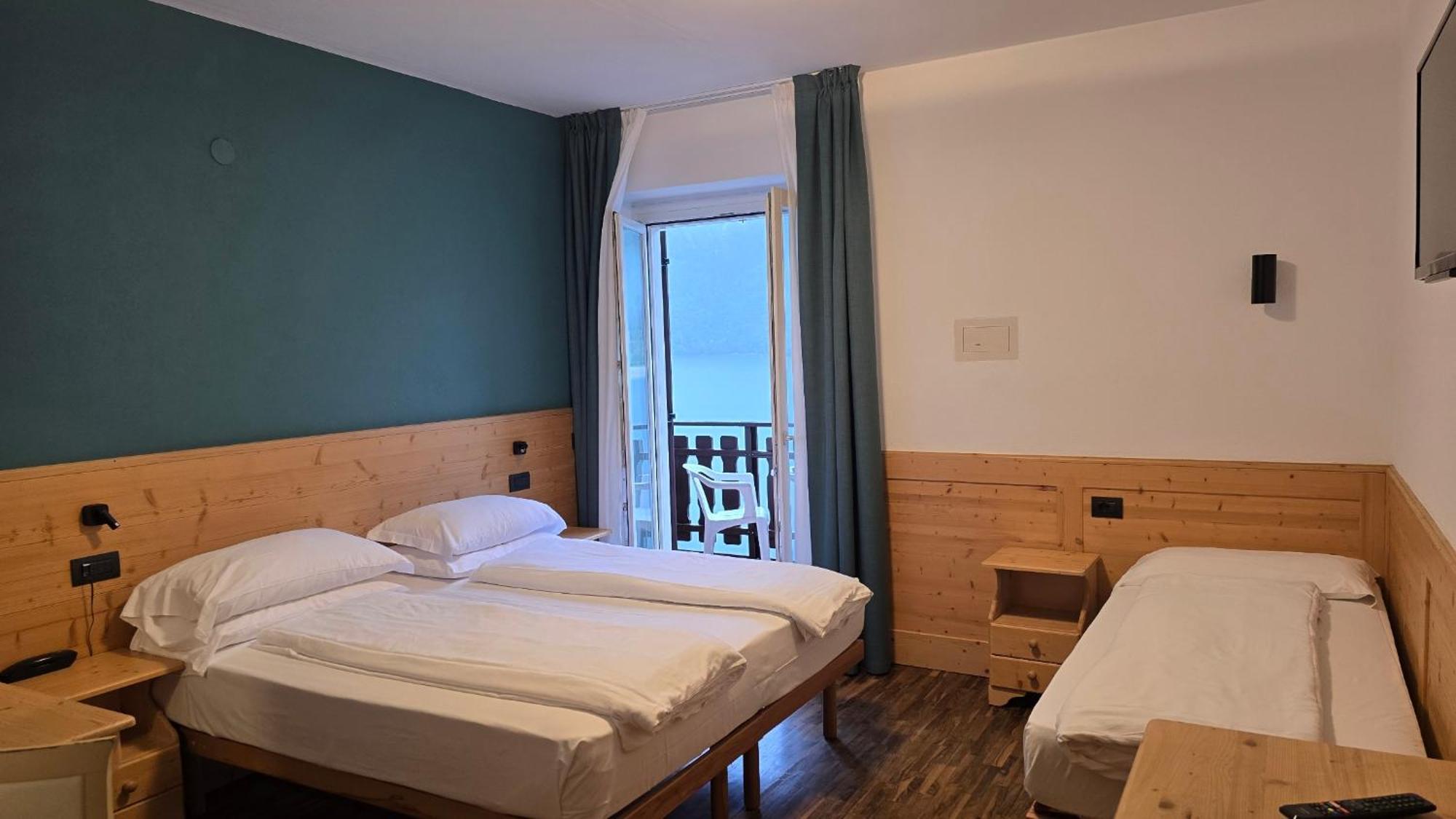 Lago Park Hotel Мольвено Екстер'єр фото