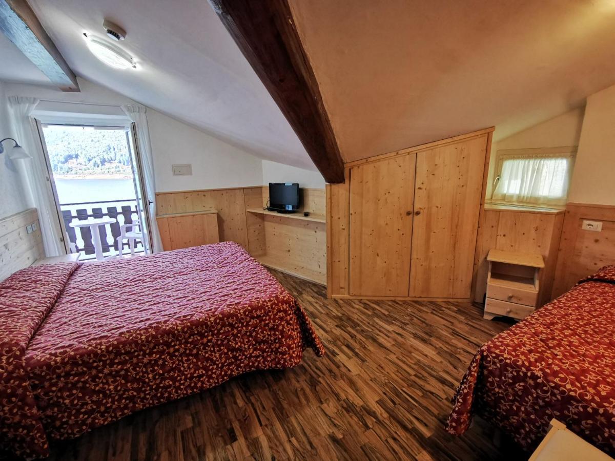 Lago Park Hotel Мольвено Екстер'єр фото